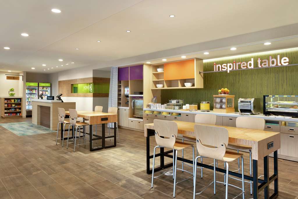 Фото Home2 Suites by Hilton New Brunswick, Nj