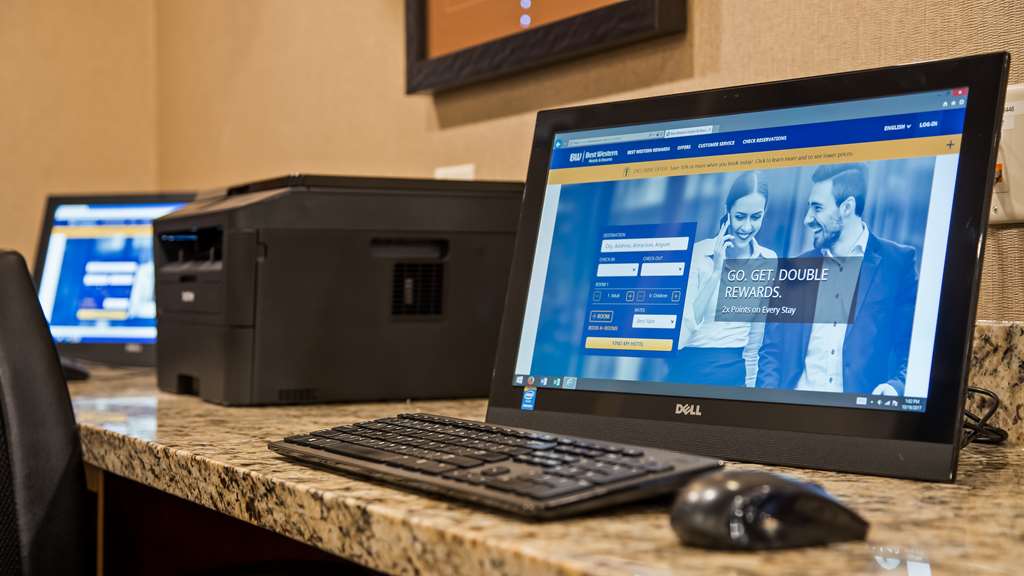 Фото Best Western Plus Lincoln Inn & Suites