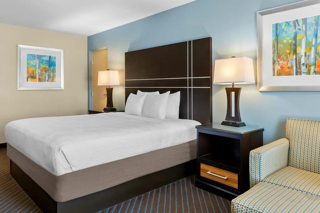 Фото Best Western Newport Inn