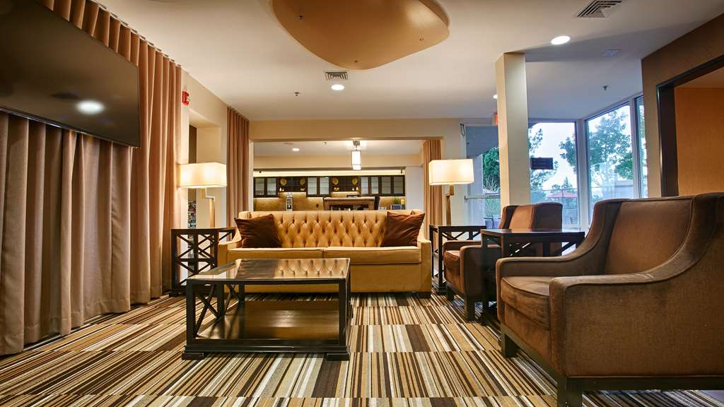 Фото Best Western Plus Rancho Cordova Inn