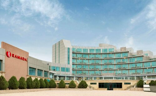 Гостиница Ramada by Wyndham Baku в Баку