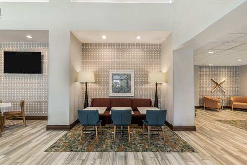 Гостиница Hampton Inn & Suites Dallas/Plano-East в Ричардсоне