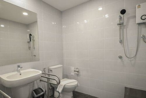Гостиница B2 Ubon Airport Premier Hotel в Провинции Убонратчатхани