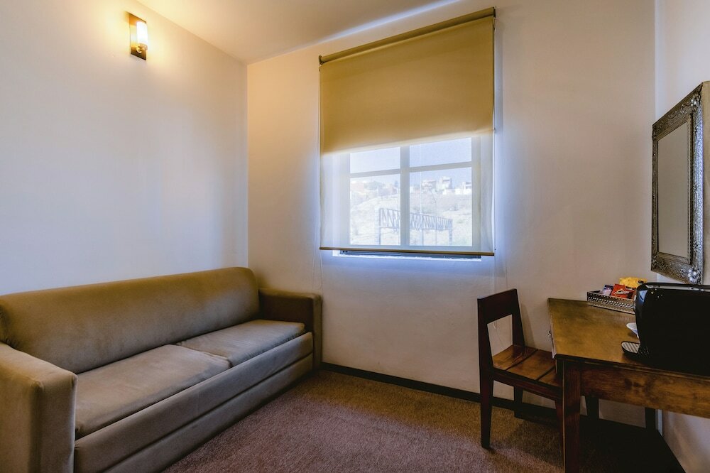 Фото Hotel La Estacion