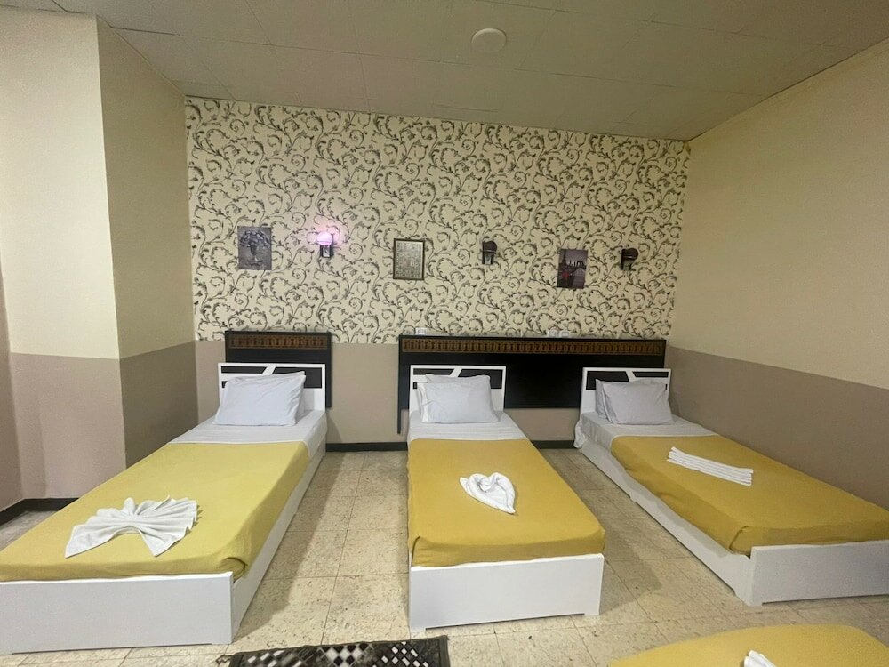 Фото One Season Hostel