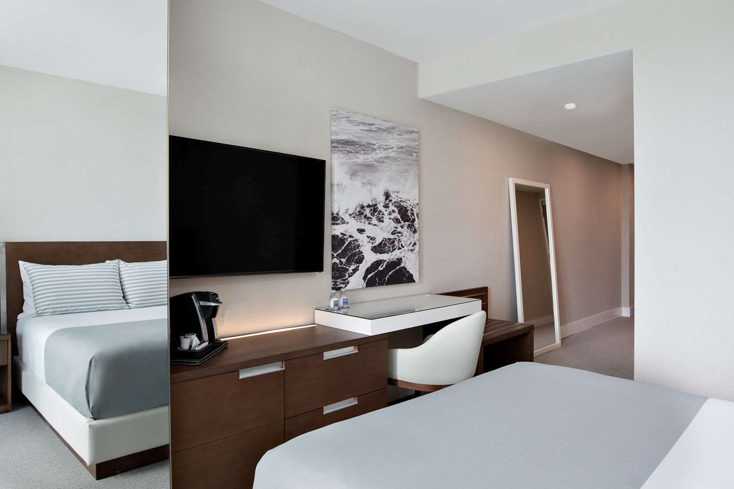 Фото The Altair Hotel Bay Harbor