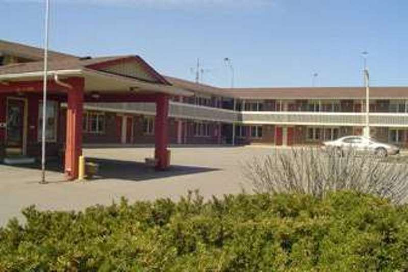Фото Knights Inn Fort Erie