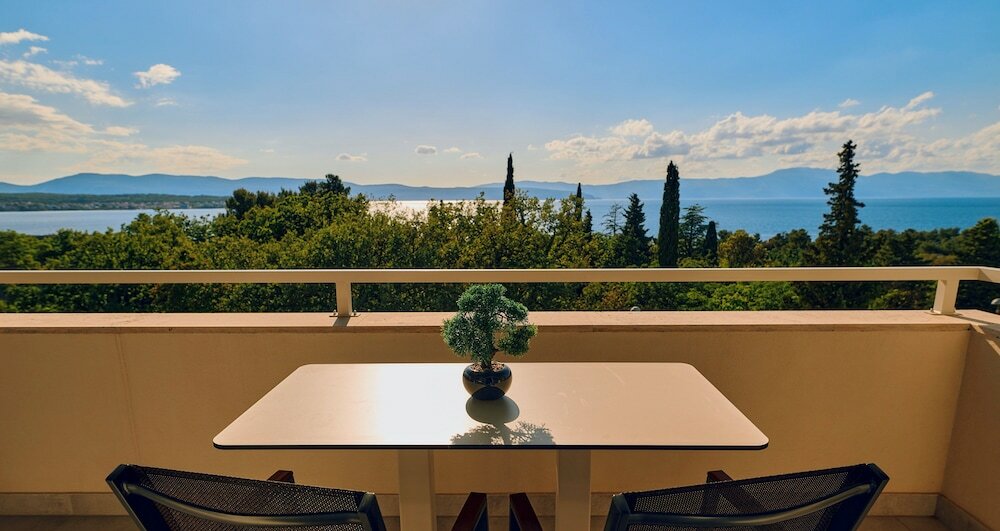 Фото Malinska Green Apartments