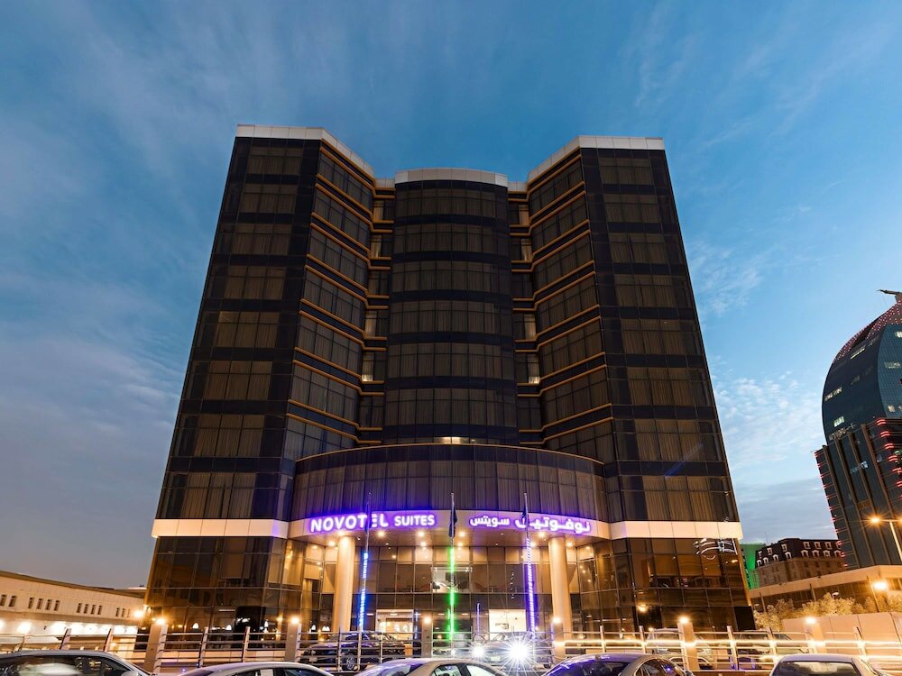 Фото Novotel Suites Riyadh Centre