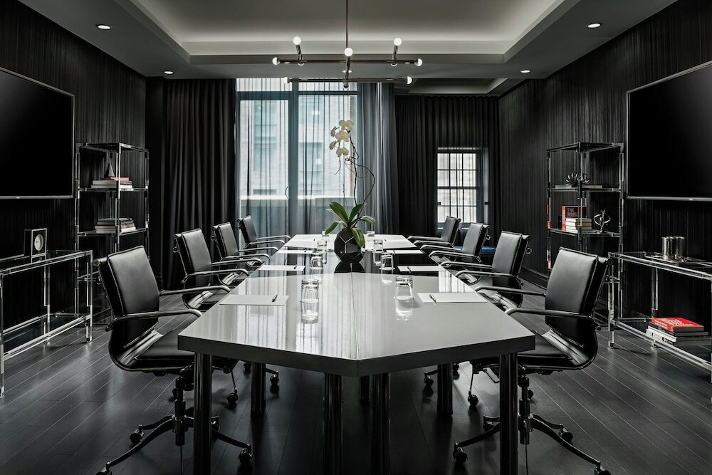 Фото Bisha Hotel Toronto