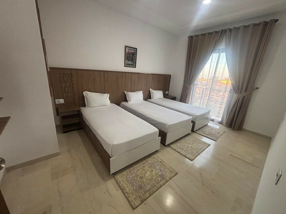 Фото Hôtel Al Baraka