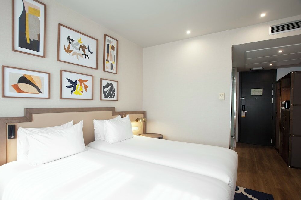 Фото Holiday Inn Madrid - Las Tablas, an Ihg Hotel