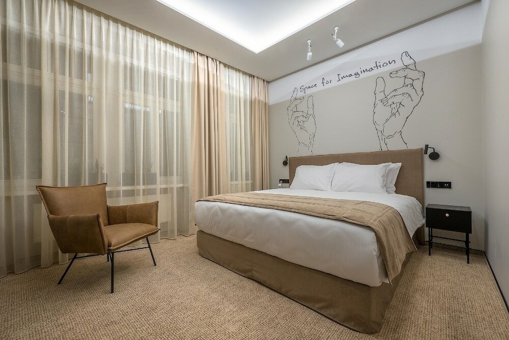 Фото Artagonist Hotel