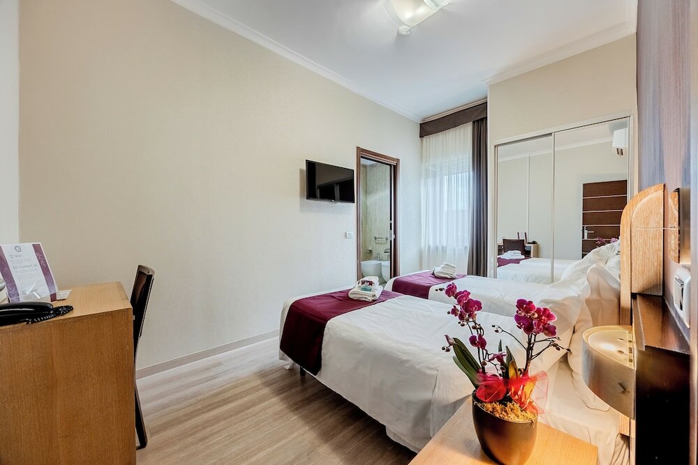 Фото EH Rome Airport Euro House Hotels