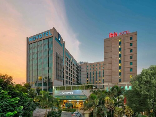 Внешний вид отеля Novotel Bengaluru Outer Ring Road в Бангалоре, фото 1