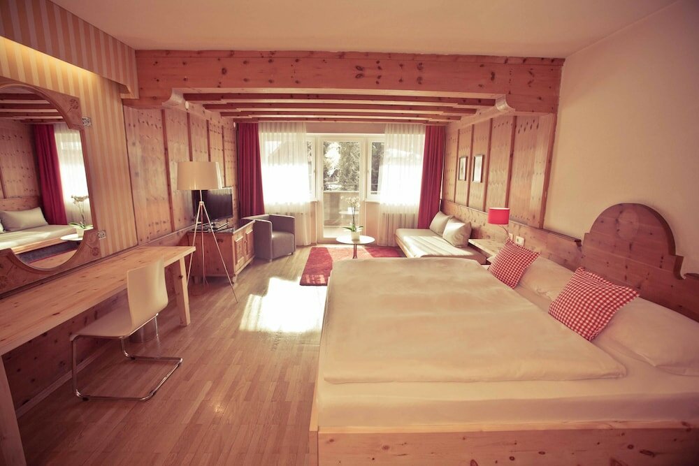 Фото Q Hotel Maria Theresia