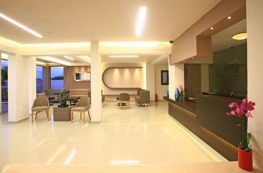 Фото Eurohotel Katrin Suites-Adults Only