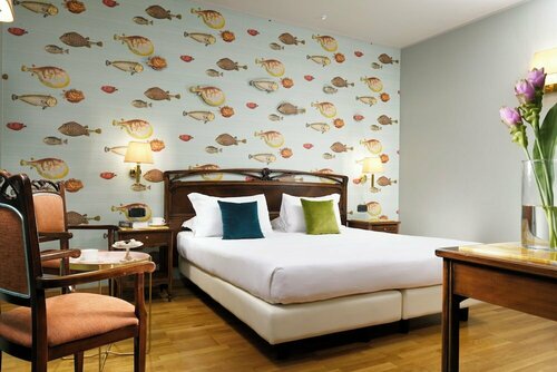 Гостиница Hotel Continental Genova в Генуе