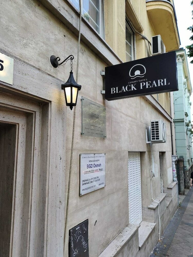 Фото Black Pearl Luxury Suites
