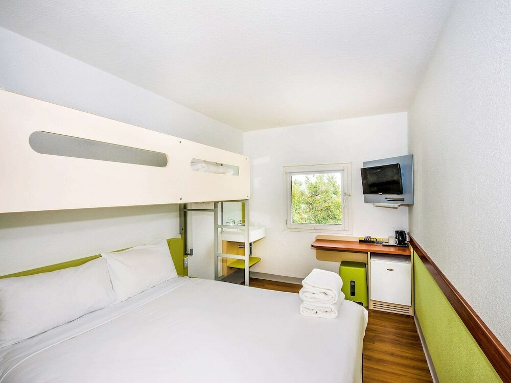 Фото ibis budget St Peters