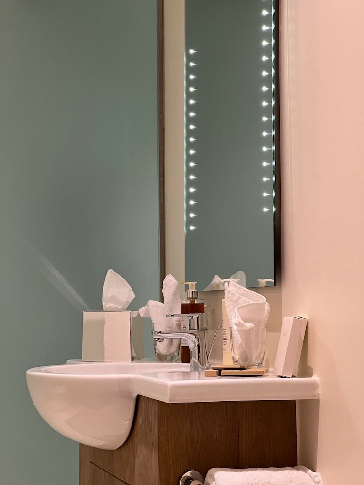 Фото Platzhirsch Zürich- Downtown Boutique Hotel & Sushi Lounge