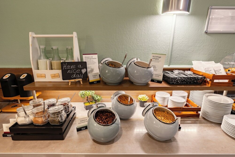 Фото Novum Hotel Continental Frankfurt