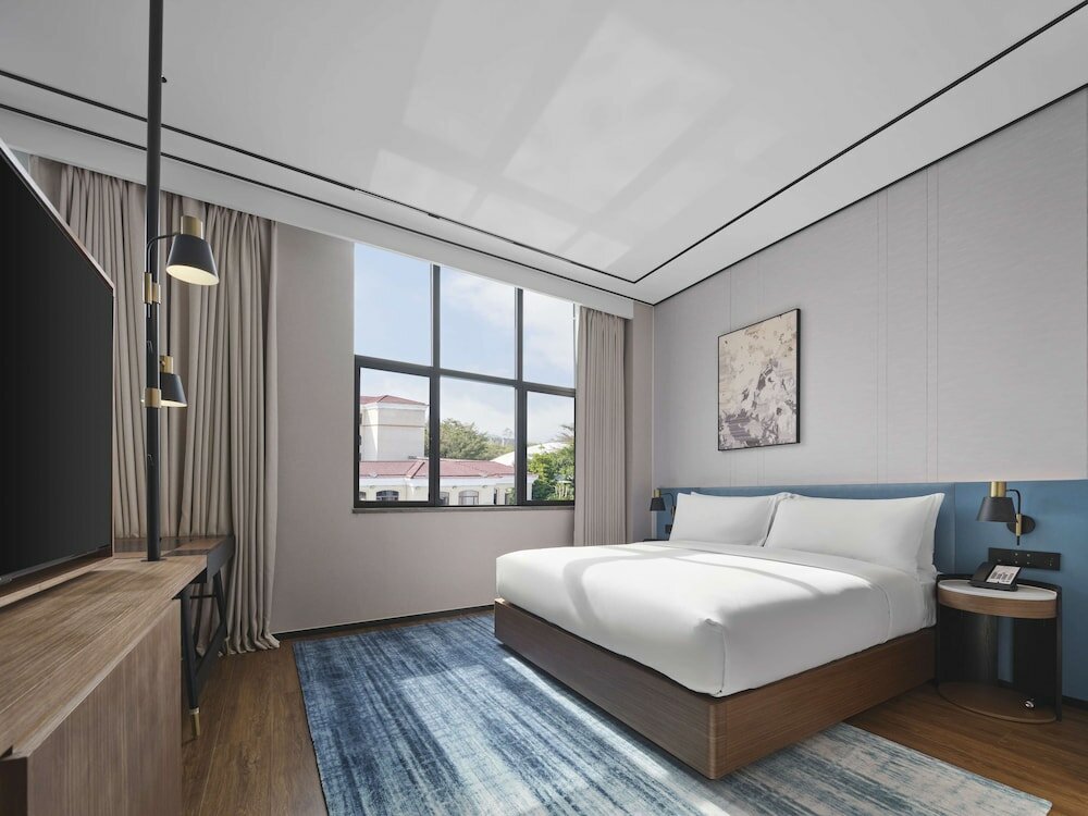 Фото Hilton Garden Inn Huizhou North Railway Station