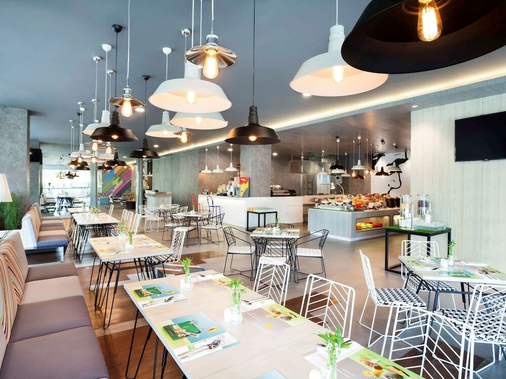 Фото Ibis Styles Jakarta Sunter