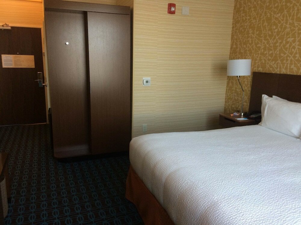 Фото Fairfield Inn & Suites Sacramento Airport Woodland