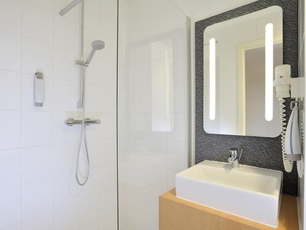 Фото Hotel ibis De Panne