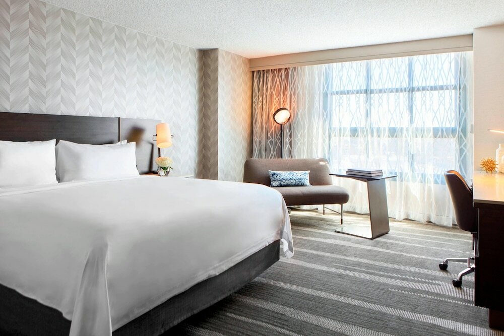 Фото Renaissance Los Angeles Airport Hotel