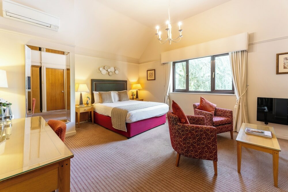 Фото Westmead Hotel