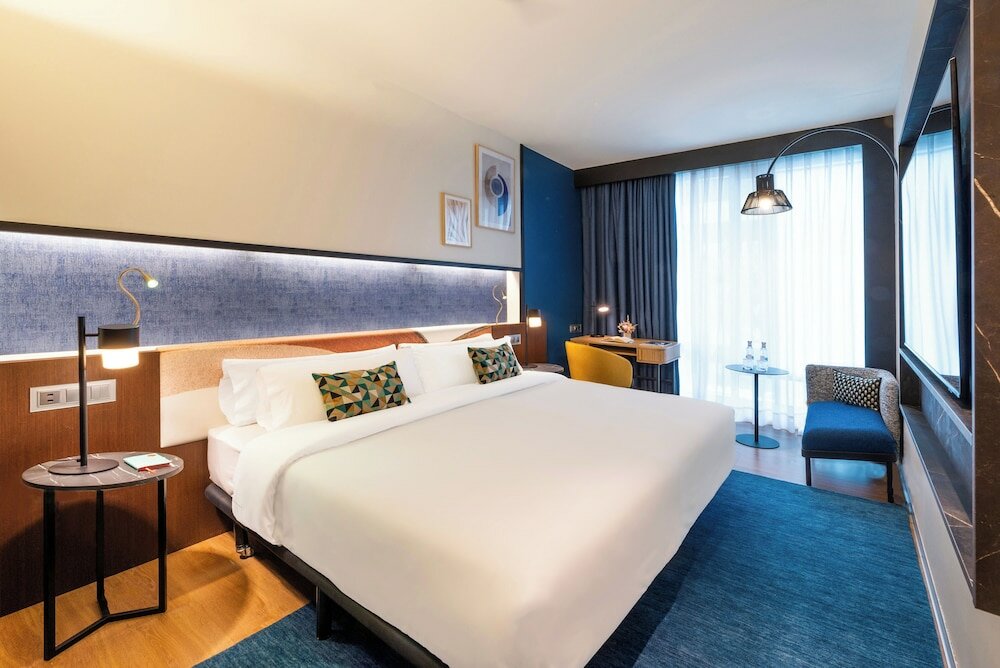 Фото Madrid Centre Retiro Gran hotel Colon an Ihg Hotel