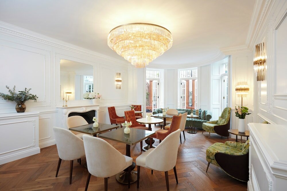 Фото The Diplomat Hotel