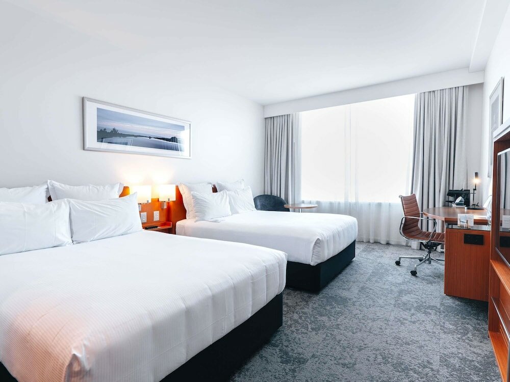 Фото Novotel Christchurch Cathedral Square