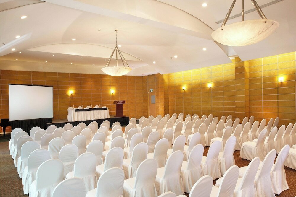 Фото Tijuana Marriott Hotel
