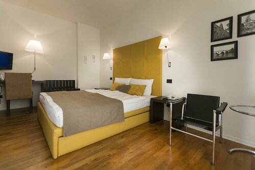 Внешний вид отеля Hotel Meridiana в Мальчезине, фото 2