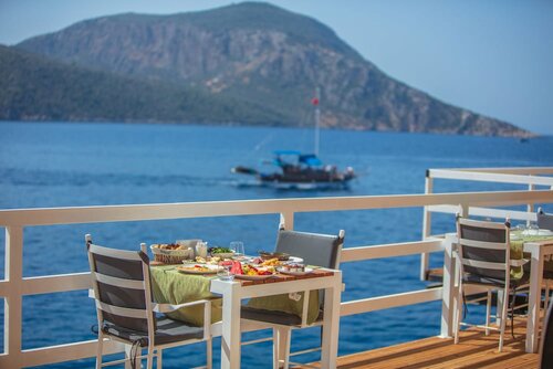 Гостиница Likya Gardens Hotel в Калкане