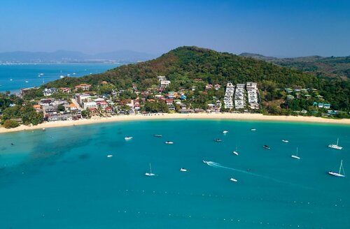 Внешний вид отеля Bandara Beach Resort Phuket в Ви Чите, фото 2