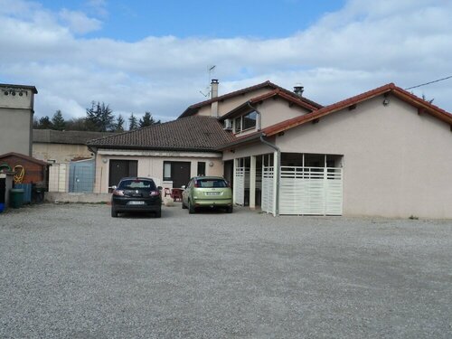 Гостиница Auberge de l'Europe в Ла-Туре-дю-Пене