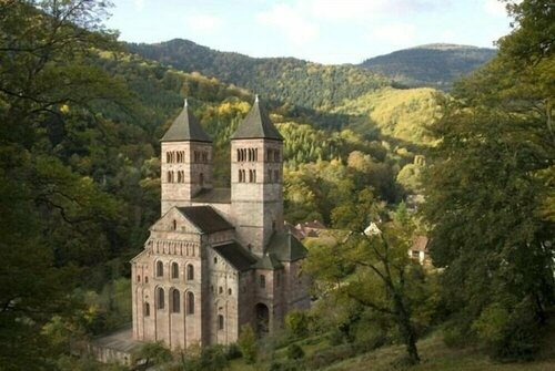 Гостиница Hotel Restaurant Kuentz в Мюлузе