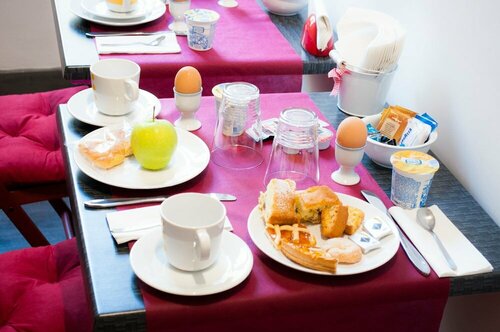 Внешний вид отеля Relais Cola di Rienzo в Риме, фото 3