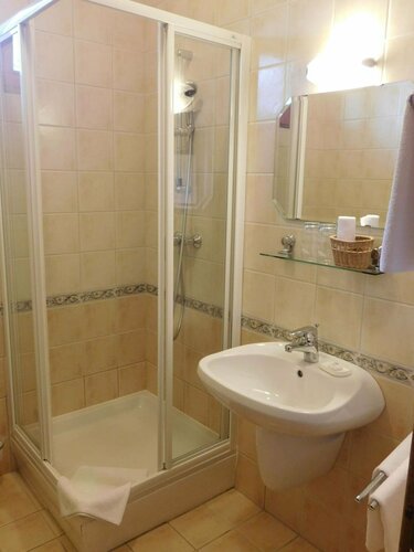 Гостиница Berki Vendéglő és Hotel в Ваше