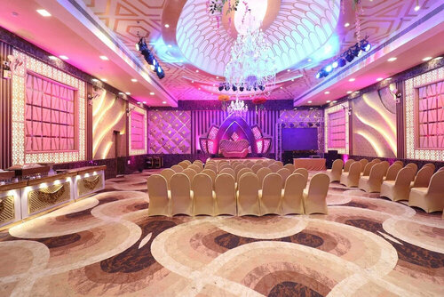 Гостиница Oyo 24608 Sanjay Galaxy Premium в Канпуре