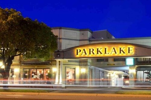 Гостиница Quality Hotel Parklake Shepparton в Шеппартоне