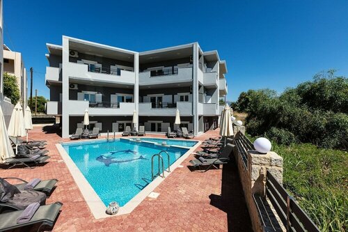 Гостиница Helena's Aparthotel в Скалете