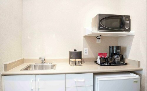 Гостиница Sandman Hotel Quesne в Квенеле