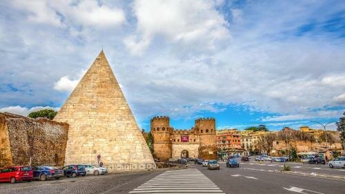 Rooms Piramide