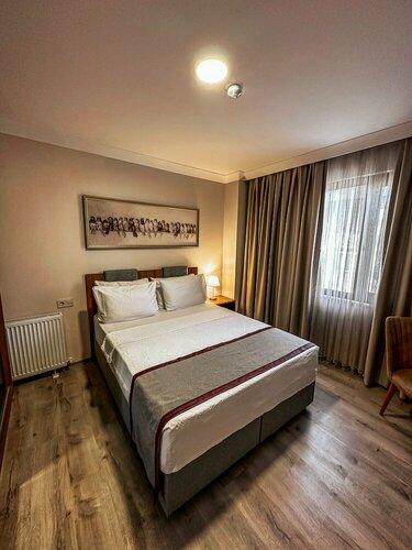 Гостиница My Suite Hotel Apartments в Ялове