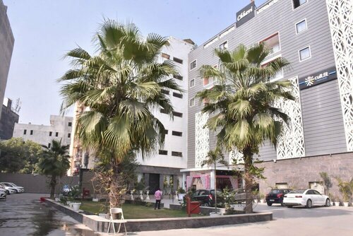 Chhavi Hotels
